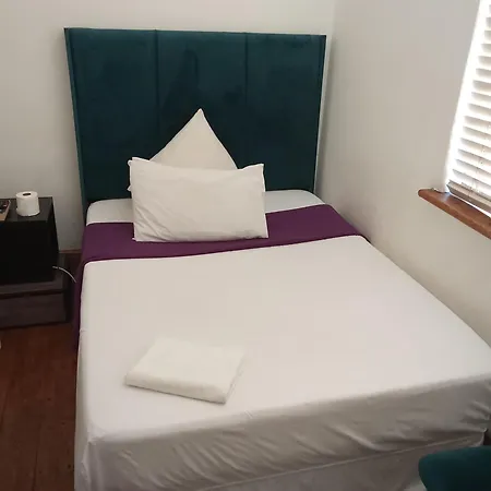 Athome Accommodation Woodstock Cidade Do Cabo Exterior foto