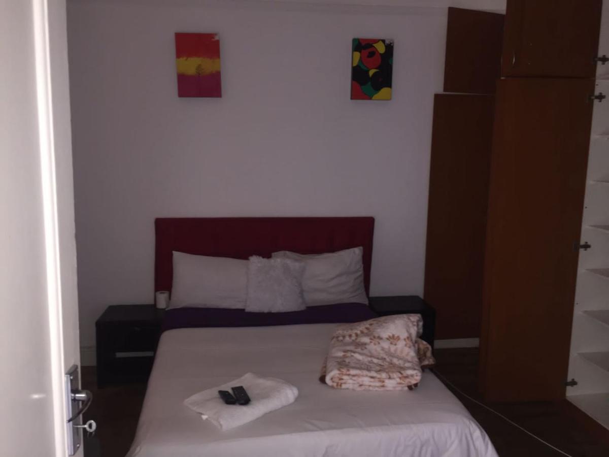 Quarto em Acomodações Particulares Athome Woodstock Cidade Do Cabo