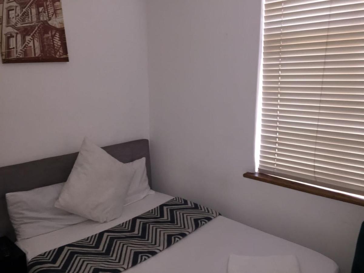 Athome Woodstock Quarto em Acomodações Particulares *